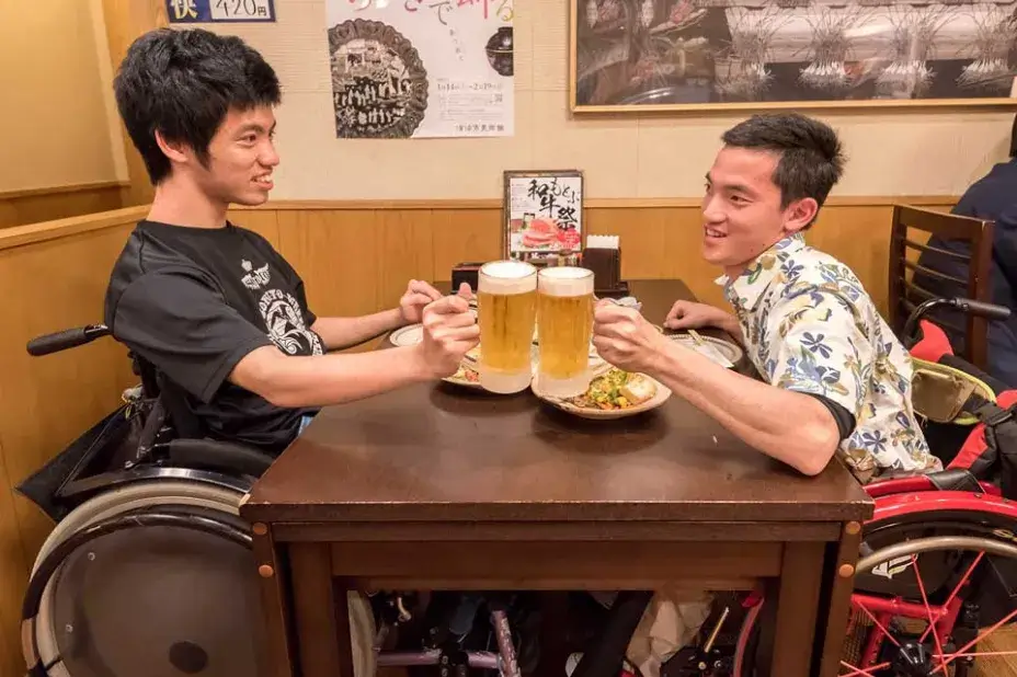 那覇市内の居酒屋 01