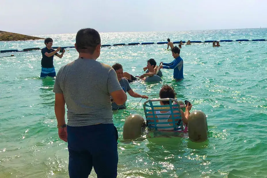 美らSUNビーチ 02